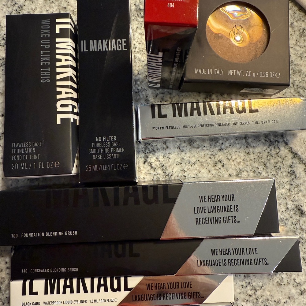 IL MAKIAGE No Filter Primer and Foundation Set